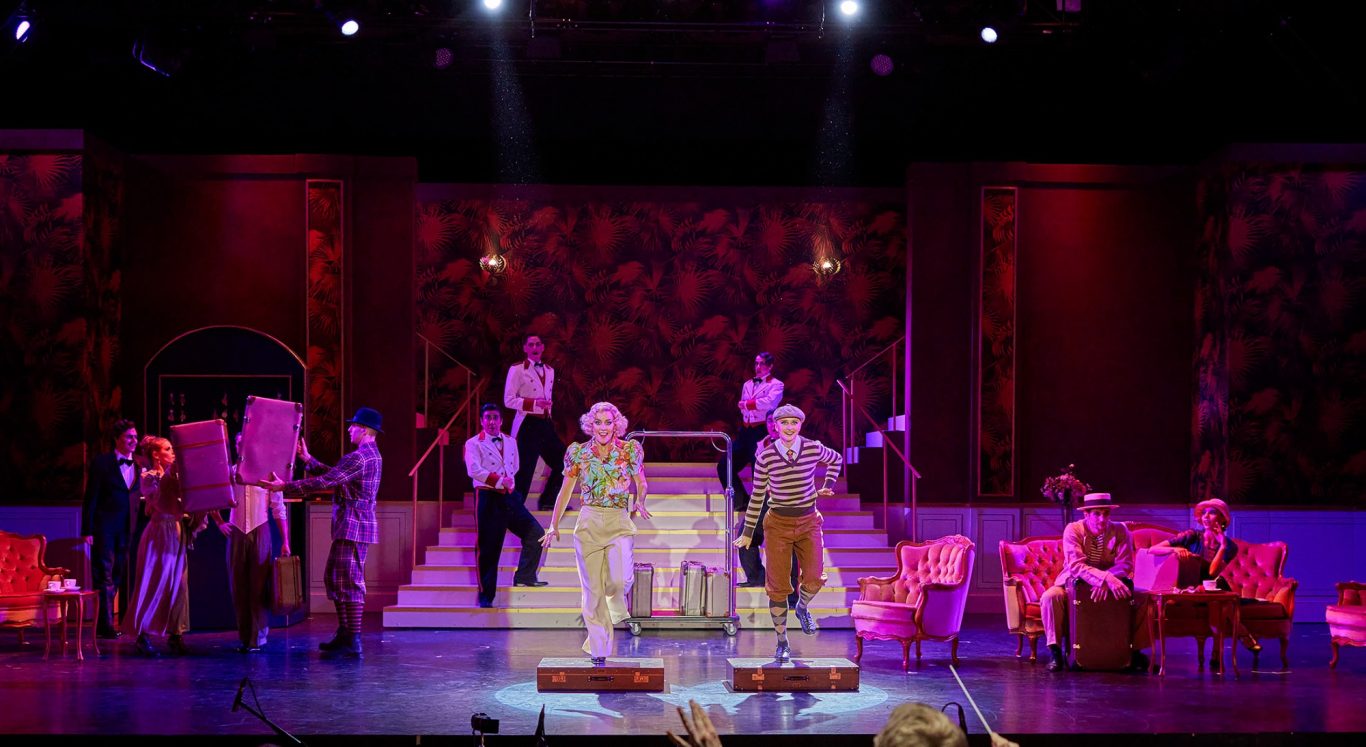 Märchen Grand Hotel Mainfranken Theater Würzburg 2024